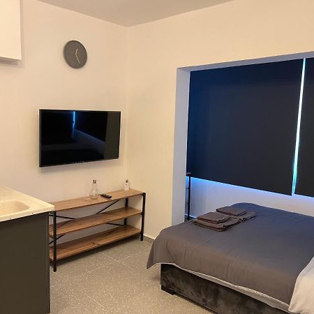 Mr. Studio In Ortakoy , North Nicosia + Wifi + Netflix ภายนอก รูปภาพ