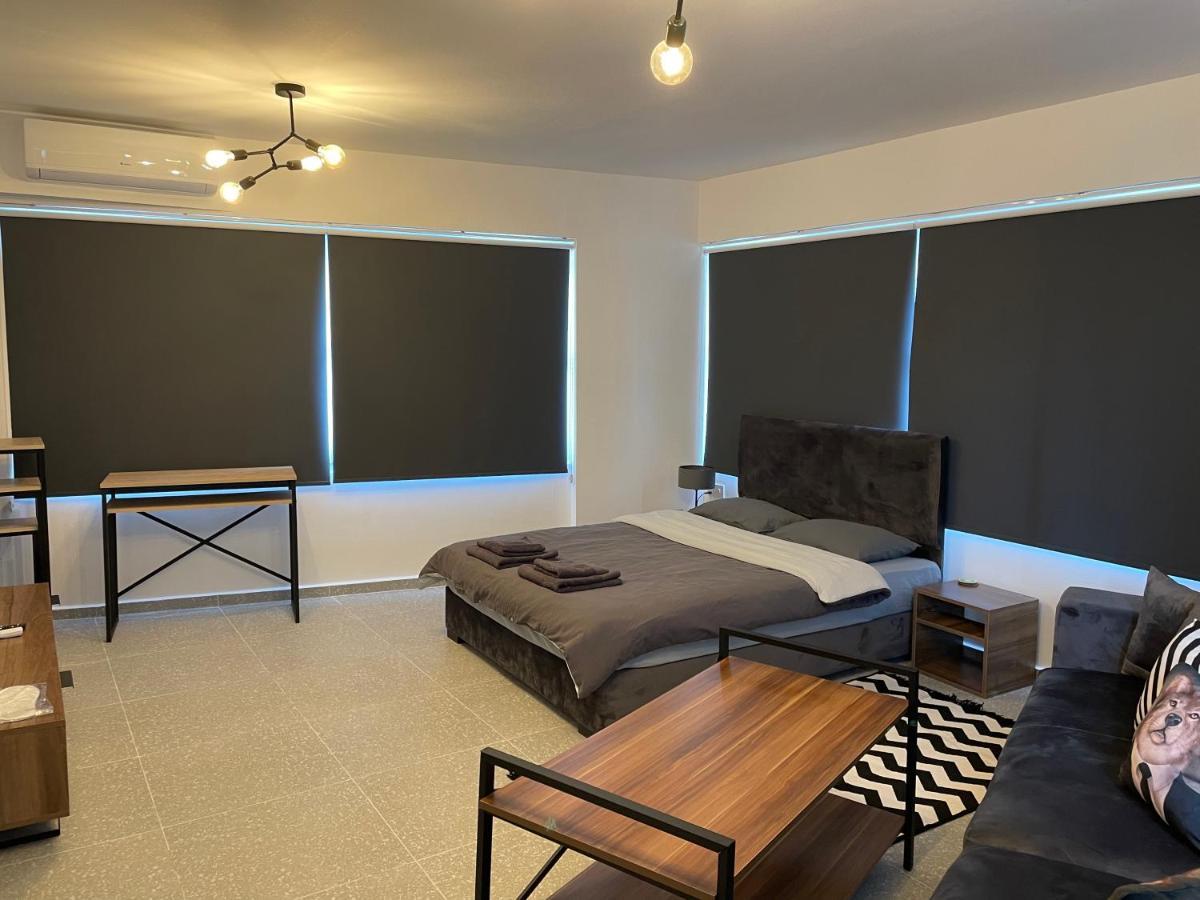 Mr. Studio In Ortakoy , North Nicosia + Wifi + Netflix ภายนอก รูปภาพ