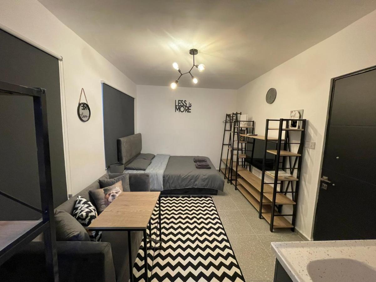 Mr. Studio In Ortakoy , North Nicosia + Wifi + Netflix ภายนอก รูปภาพ