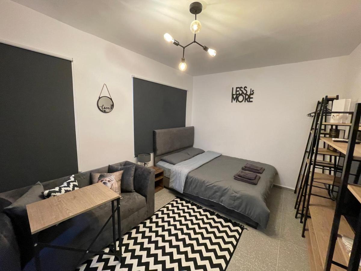 Mr. Studio In Ortakoy , North Nicosia + Wifi + Netflix ภายนอก รูปภาพ