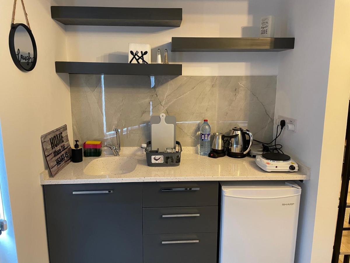 Mr. Studio In Ortakoy , North Nicosia + Wifi + Netflix ภายนอก รูปภาพ