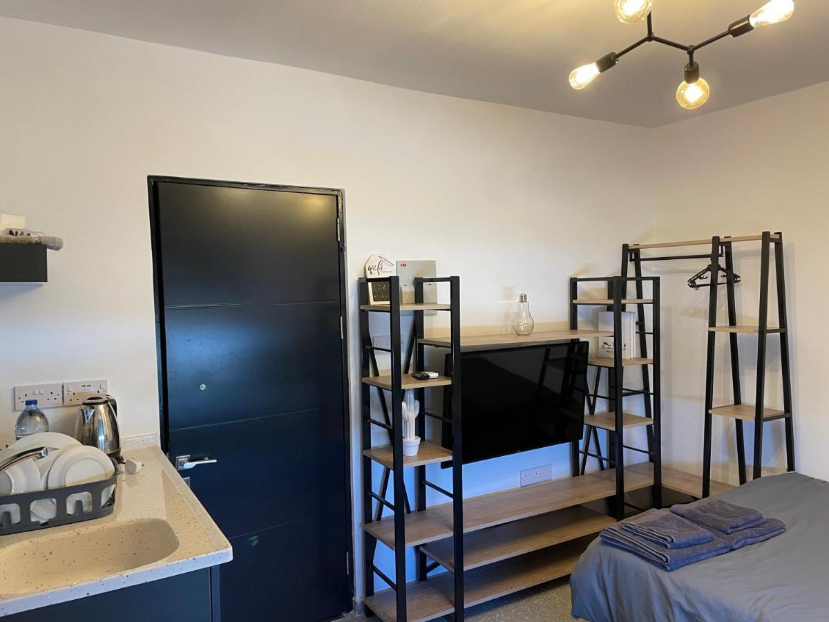 Mr. Studio In Ortakoy , North Nicosia + Wifi + Netflix ภายนอก รูปภาพ