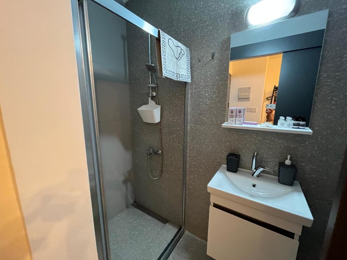 Mr. Studio In Ortakoy , North Nicosia + Wifi + Netflix ภายนอก รูปภาพ